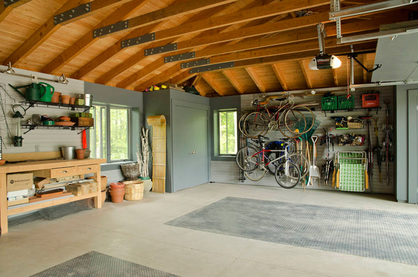 Oil-Resistant Garage Mats: Protect Floors From Spills
