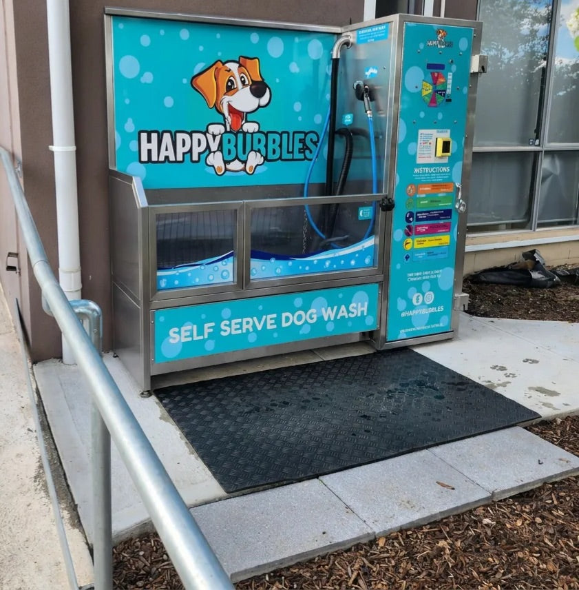 Outdoor Self-Serve Car and Dog Wash Mat